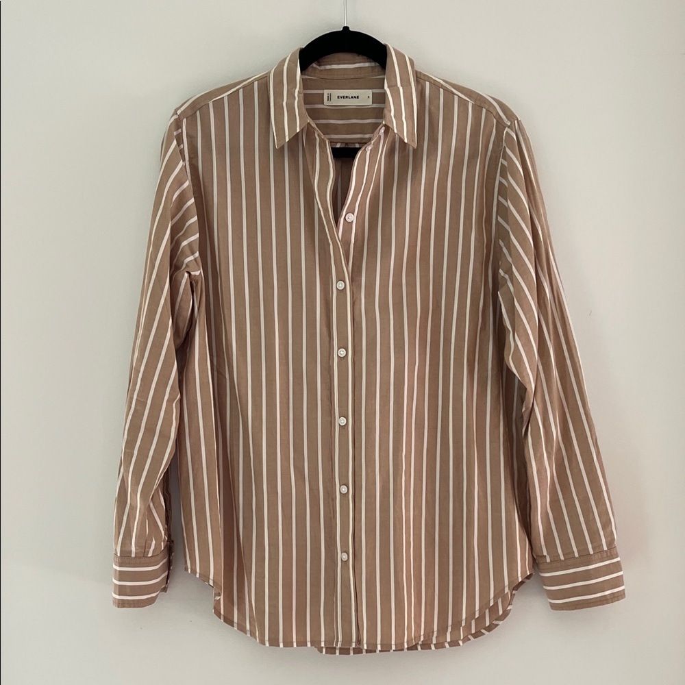 Everlane “The Must-Have Shirt in Silky Cotton” size 8 in cherry mahogany/white